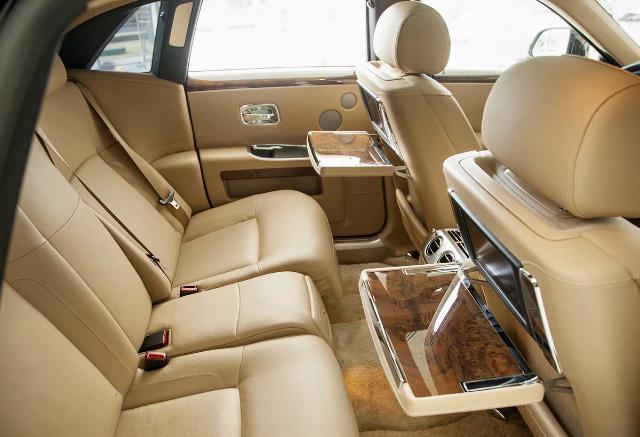 ROLLS-ROYCE