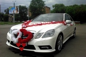Автомобиль для свадебного кортежа!