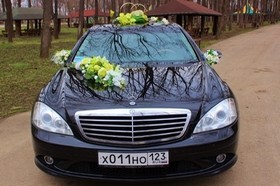 украшения на свадебное авто